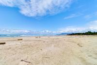 The Modern Oceanfront View Condo #203 - Bed and Breakfast Rockaway Beach