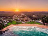 Malua Bay Treehouse, Walking Distance to Beach - Bed and Breakfast Malua Bay