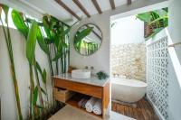 Tiny 2 - Dreamy 1BR Villa Getaway, Near Nyanyi Beach! - Ferienwohnung Semege