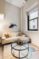 DT Gym Pool Rooftop 5 min walk to Stadiums - Chambres d’hôtes Cincinnati