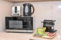 5 Min Walk Dubai Mall, Burj Khalifa & Fountain View, Gym, Pool, Burj Royale , 500MBPS Wifi - Chambres d'hôtes Dubaï