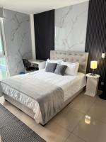 New Luxury Apartment 12th Floor - Bed and Breakfast San José