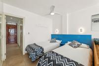Apartamento de 1 dormitorio con balcón y vistas al mar