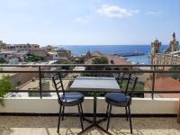 Vers Les Nuages Apartment, Old Souk, Sea View - Bed and Breakfast Batroûn