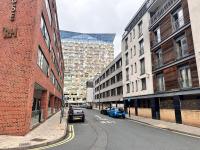 One-bed Luxury Apartment B11SA by LiveComfortably - Chambres d’hôtes Birmingham