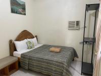 One-Bedroom Apartment with Garden View