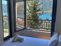 Appartamento con 1 Camera da Letto, Balcone e Vista Mare
