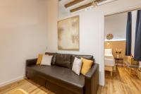 Lodging Apartments Almirall Beach B1 - Ferienwohnung Barcelona