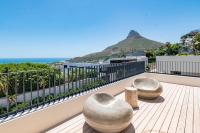 Stylish Sea View Apartment in Camps Bay - B&B Città del Capo