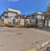 Cozy & Secure 2-Bedroom Retreat - B&B Germiston