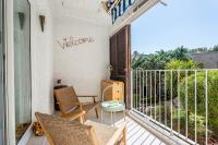 La Saltarelle à Cassis, sur les hauteurs Appartement moderne 750m du port - B&B Cassis