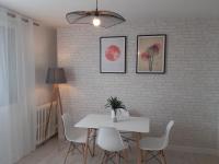 Un appartement lumineux avec vue exceptionnelle avec 3 chambres - Chambres d'hôtes Bourg-lès-Valence