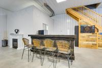 5 Mi to Slopes! Group Ski House w/ Game Room - Ferienwohnung Honeoye