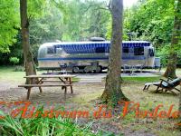 Escapade insolite dans une Airstream vintage en Anjou - FR-1-622-111 - B&B La Ménitré