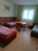 Ubytovací zařízení Orlíček Černíkovice čp 145 - Ferienwohnung Tschernikowitz