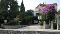 Perun Guest House - Bed and Breakfast Mlini