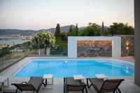 Helios Apartments Porto Rafti - B&B Limín Mesoyaías