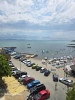 Апартамент Хелиос Поморие - Bed and Breakfast Pomorie