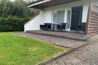 Haus Hoffnung Whg 4 Gartenhaus - Chambres d’hôtes Kellenhusen