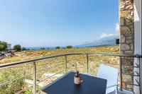 House of Stones 6, Cozy Room w Parking - B&B Himarë