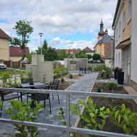 Ela Apartments Farní - B&B Skalná