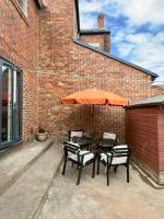 Spacious Home Near City Centre - B&B Kenton