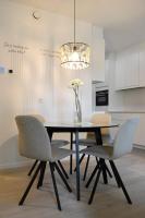 Bartine - modern and spacious flat near the sea, free parking space - B&B Ostenda