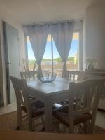 Résidence copacabana Logement T3 piscine privée et plage à 30m - B&B Canet-en-Roussillon