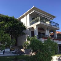 Apartments Seaside Baosici - Chambres d’hôtes