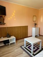 Single Room with Shared Shower and Toilet
