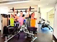 Luxury Studio Apartment with large Balcony and Sea Views, free Parking, Dubai Marina - JBR - Ferienwohnung Dubai