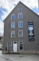 ROSIS HOME Geräumige Citywohnung im Herzen Schorndorfs - Ideal für Gruppen und Familen - Bed and Breakfast Schorndorf