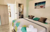 Deluxe Suite with Sea View