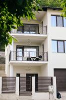Flori House - Bed and Breakfast Deva