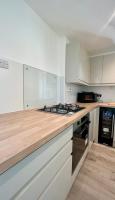 Lovely 2-Bedroom New Forest apartment on a Farm - B&B New Milton