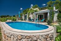 Holiday Home Vineyard House - B&B
