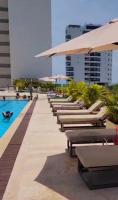 Cartagena Beach Resort With Pool and Hot Tub - B&B Cartagena de Indias