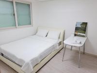 Pause Moment - B&B Seoul