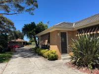 Ideal Melbourne Seaside Home - Bed and Breakfast Mentone