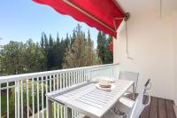 LE CORAIL spacieux avec beau et ample balcon, au centre, idéal pour familles et petits groupes - Bed and Breakfast Cannes