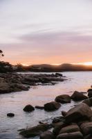 Starfall Cove - Family Friendly, Cosy Beach Shack - Binalong Bay - B&B Binalong Bay