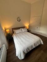 Ladbroke Grove Station -Stunning, Stylish Brand new apartment - B&B