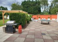The Lodge - luxurious country stay with Hot tub, Games room and Gym - B&B Canterbury