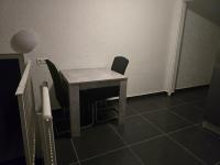 1-Zimmer Woh Souterrainwohnung - B&B Mannheim