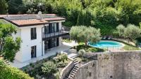 Villa aMA with Pool - B&B Brenzone