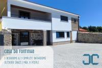 Casa da Fontinha - Swimming Pool & Free Parking - B&B Estrada
