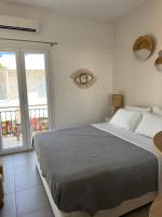 Omma, main street maison - Ferienwohnung Antíparos