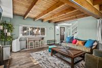 MtnCity Views 4BR Firepit FamilyRetreat NearUNR - B&B Reno