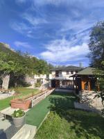 Kuća za odmor sa bazenom Diva Grabovica - B&B Jablanica