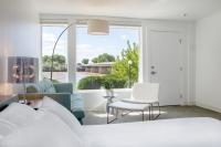 Skyfall Guestrooms - B&B